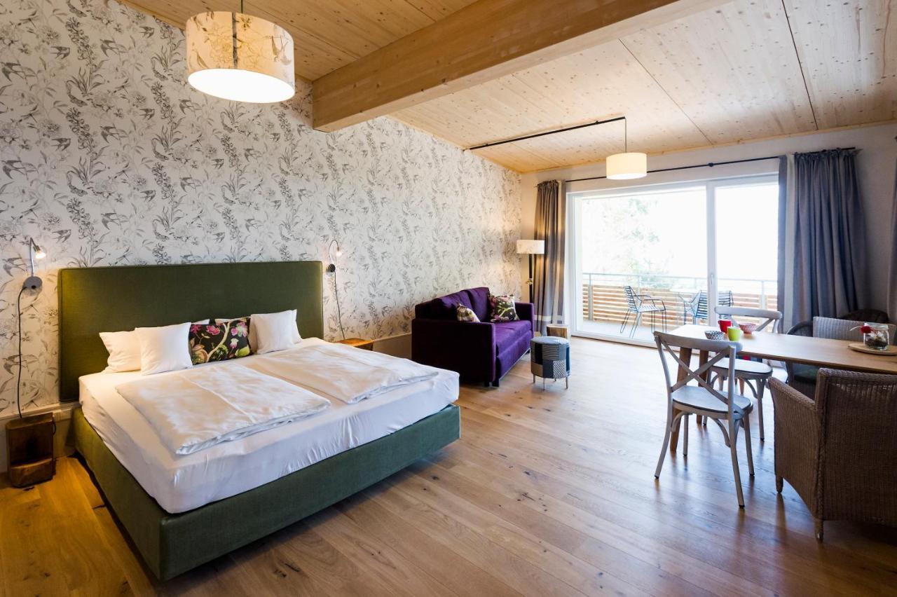 Berghaus Freiburg - Appartement Hotel Auf Dem Schauinsland Oberried  Esterno foto